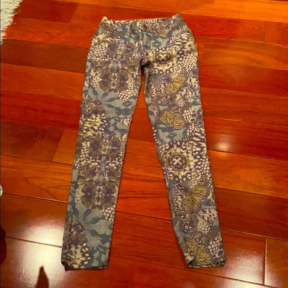 💁🏻‍♀️ Buffalo Faith butterfly jeans 25 stretch